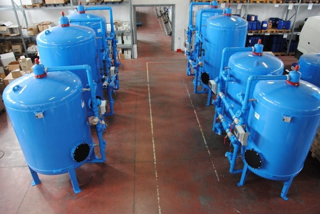 Filtration battery installation